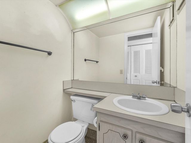 2024 Harwood C 2024, Deerfield Beach, FL 33442