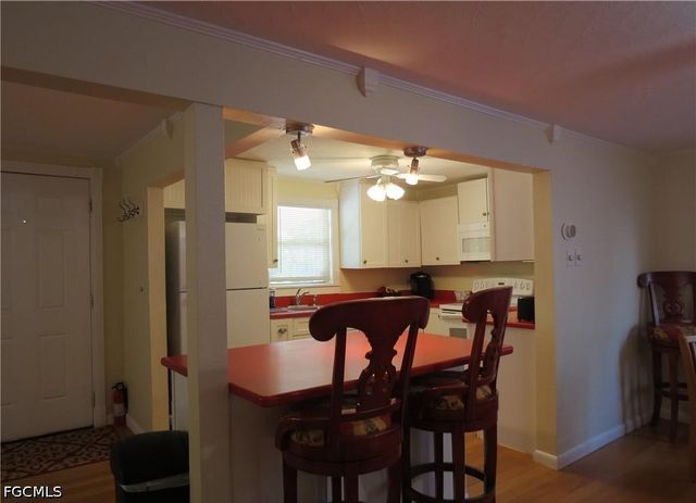 2704 2nd ST, Fort Myers, FL 33916
