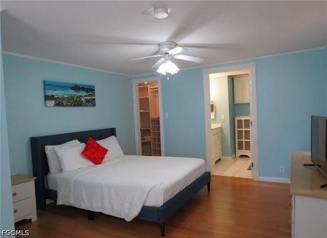 2704 2nd ST, Fort Myers, FL 33916