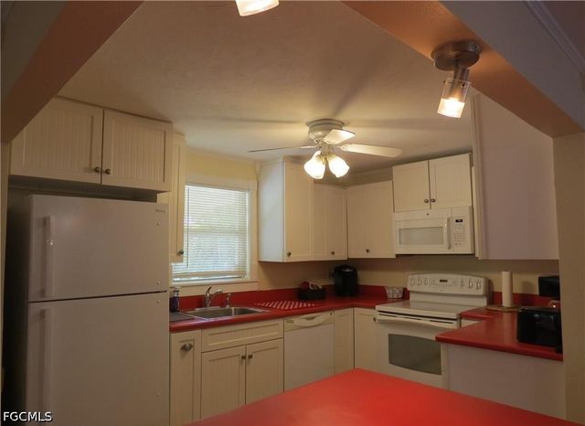 2704 2nd ST, Fort Myers, FL 33916