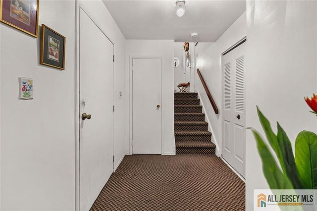 2605 Merrywood Drive, Edison, NJ 08817