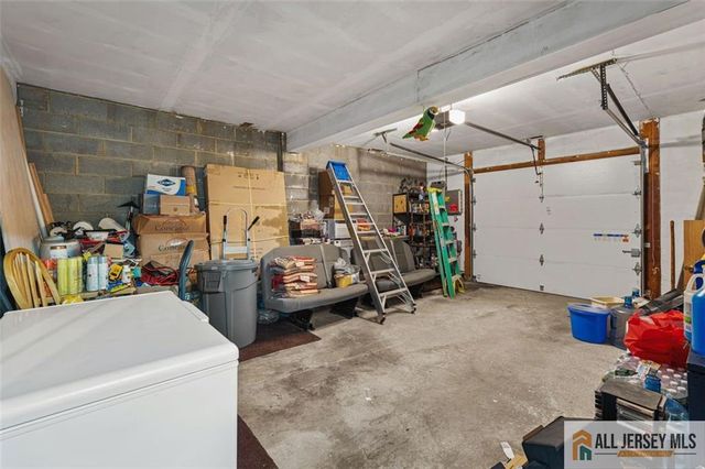 2605 Merrywood Drive, Edison, NJ 08817