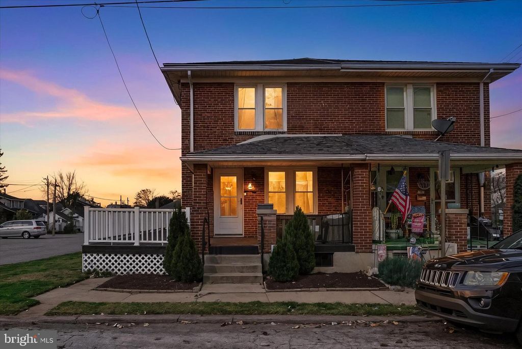 715 E MAPLE ST, York, PA 17403