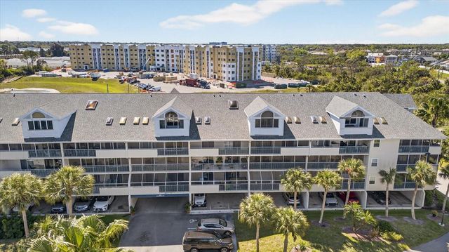 5557 SEA FOREST DRIVE 212, New Port Richey, FL 34652