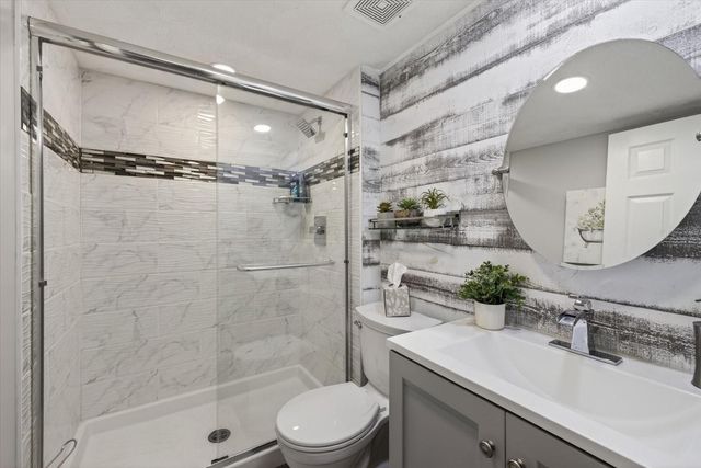 5557 SEA FOREST DRIVE 212, New Port Richey, FL 34652