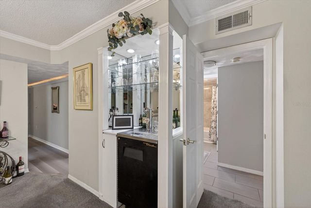 5557 SEA FOREST DRIVE 212, New Port Richey, FL 34652