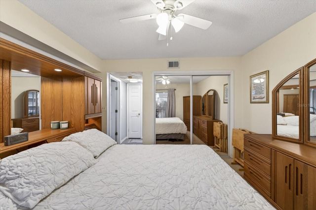 5557 SEA FOREST DRIVE 212, New Port Richey, FL 34652