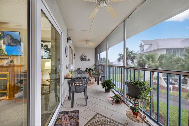 5557 SEA FOREST DRIVE 212, New Port Richey, FL 34652