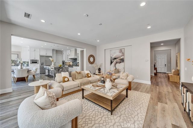 61 Windwalker, Tustin, CA 92782
