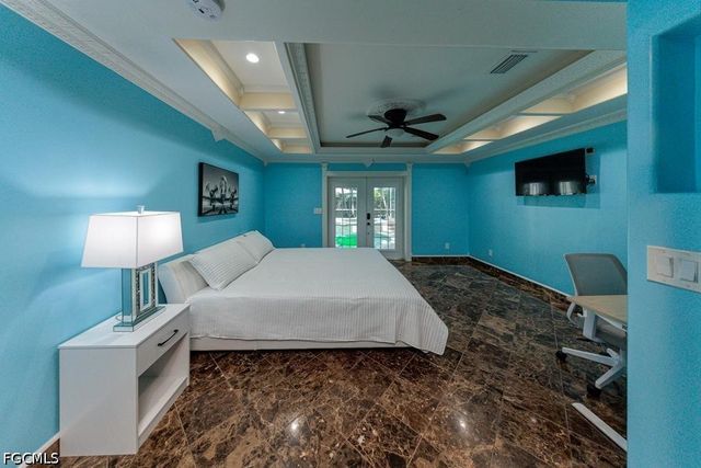 1013 SE 44th ST, Cape Coral, FL 33904