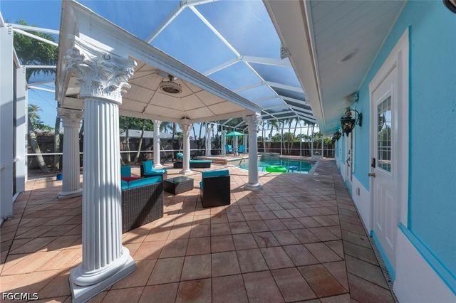 1013 SE 44th ST, Cape Coral, FL 33904