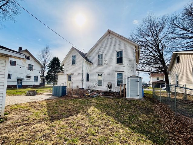 109 Maxwell Street, Maxwell, IA 50161