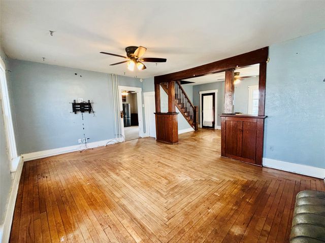 109 Maxwell Street, Maxwell, IA 50161