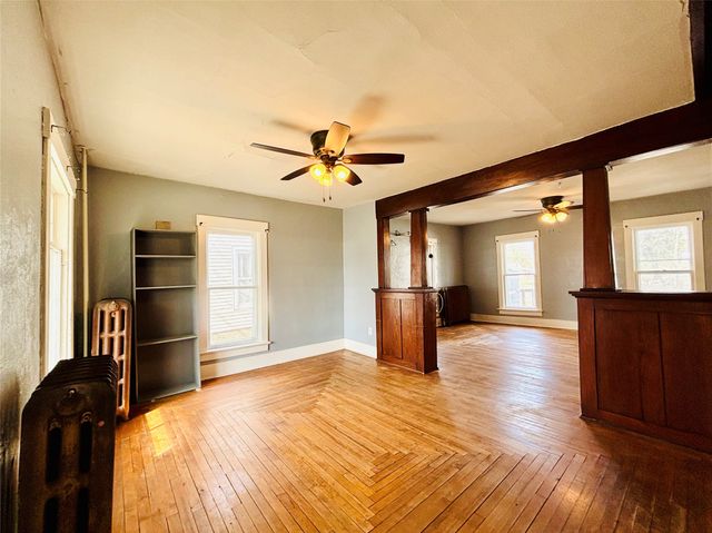 109 Maxwell Street, Maxwell, IA 50161