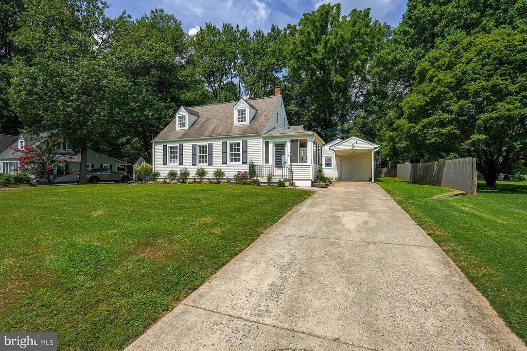 11310 NORRIS DR, Silver Spring, MD 20902