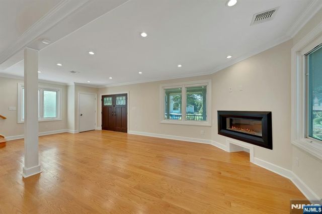 35 Elm Street, Tenafly, NJ 07670