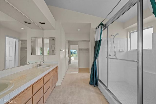 3727 Via Del Rancho, Oceanside, CA 92056
