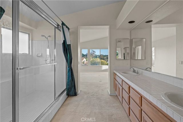 3727 Via Del Rancho, Oceanside, CA 92056