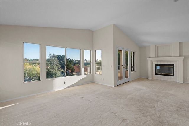3727 Via Del Rancho, Oceanside, CA 92056