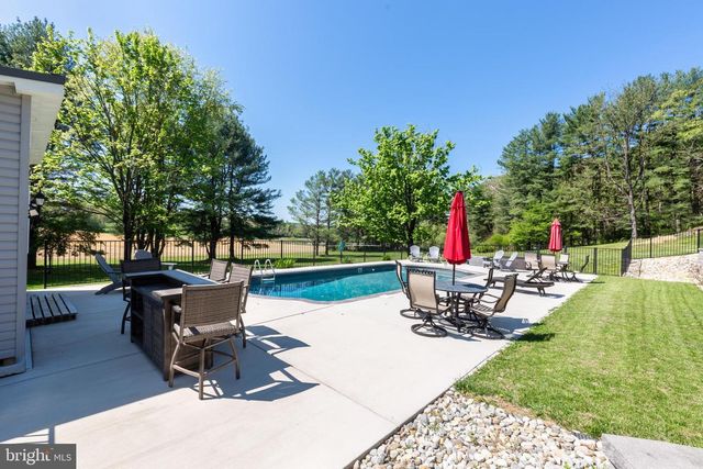 15016 WHEELER LN, Sparks Glencoe, MD 21152