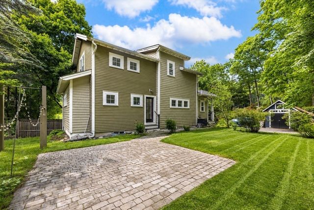 502 Massachusetts Ave 502, Lexington, MA 02421