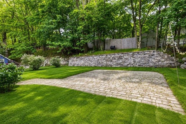 502 Massachusetts Ave 502, Lexington, MA 02421