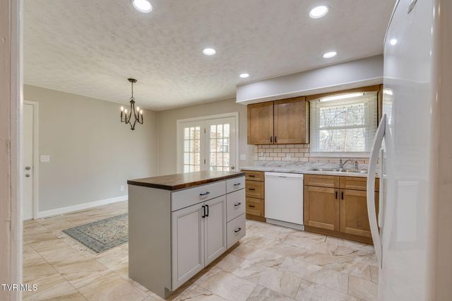 112 Shuler Drive, Kingsport, TN 37664