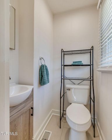 112 Shuler Drive, Kingsport, TN 37664