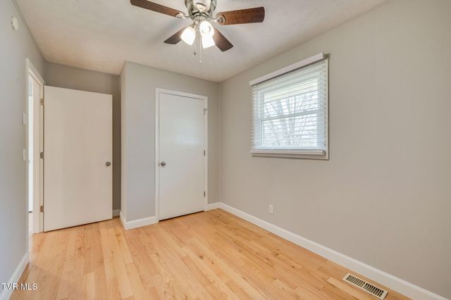 112 Shuler Drive, Kingsport, TN 37664