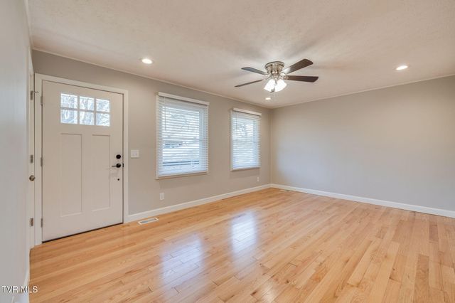 112 Shuler Drive, Kingsport, TN 37664