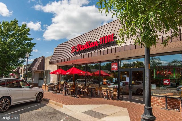 5985 WILSON BLVD, Arlington, VA 22205