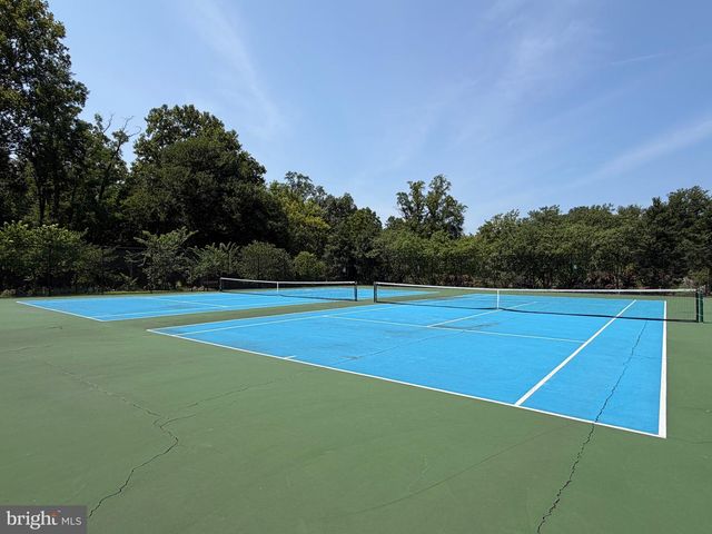 5985 WILSON BLVD, Arlington, VA 22205