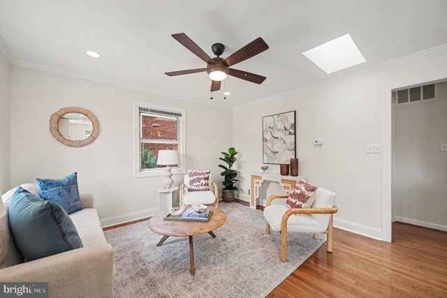 5985 WILSON BLVD, Arlington, VA 22205