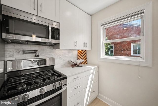 5985 WILSON BLVD, Arlington, VA 22205