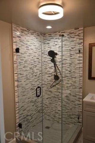 2621 E 20th Street 15, Signal Hill, CA 90755