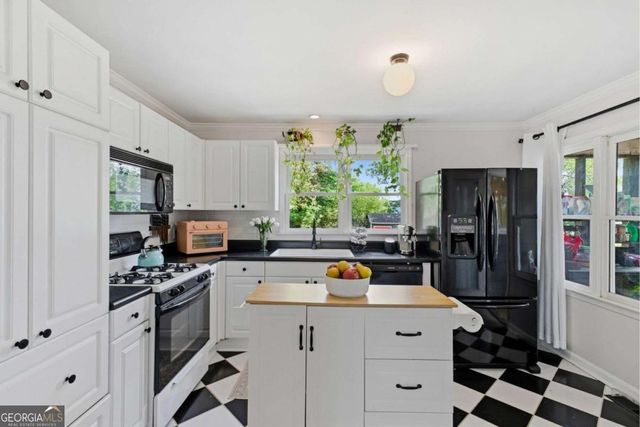 1291 Eubanks Avenue, Atlanta, GA 30344