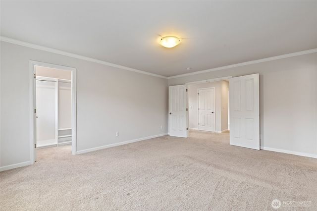 8442 NE 203rd Place, Bothell, WA 98011