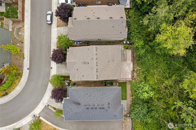8442 NE 203rd Place, Bothell, WA 98011