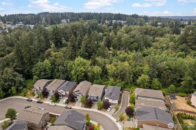 8442 NE 203rd Place, Bothell, WA 98011