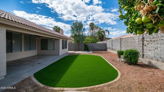 4038 W MOHAWK Lane, Glendale, AZ 85308