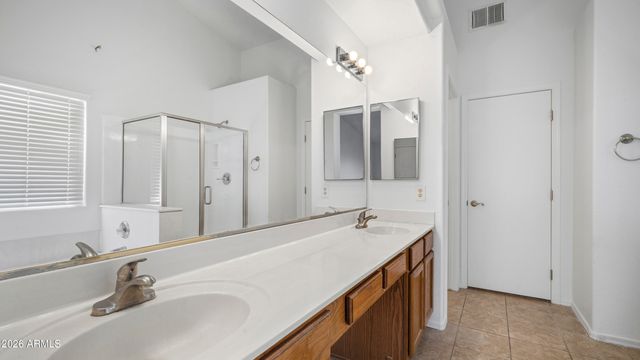 4038 W MOHAWK Lane, Glendale, AZ 85308