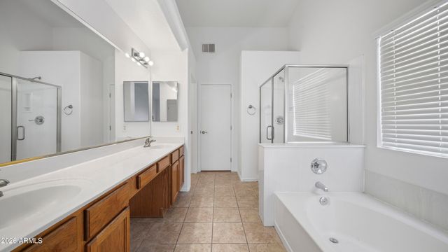 4038 W MOHAWK Lane, Glendale, AZ 85308