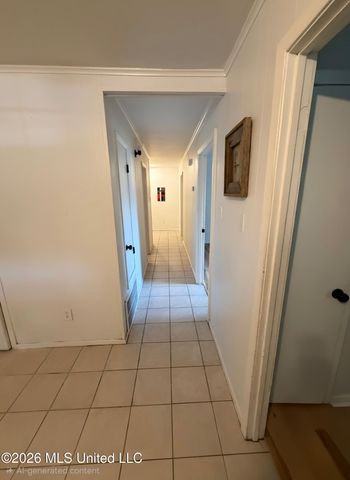 111 N Island View Avenue, Long Beach, MS 39560