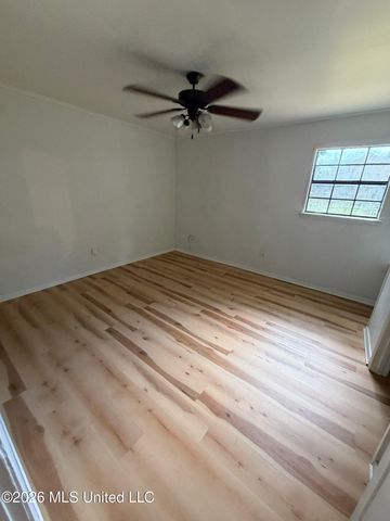 111 N Island View Avenue, Long Beach, MS 39560