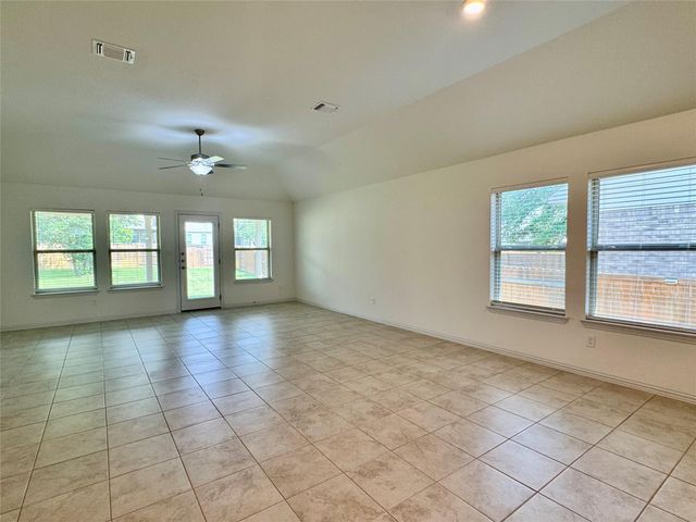 136 Fawn River RUN, Kyle, TX 78640