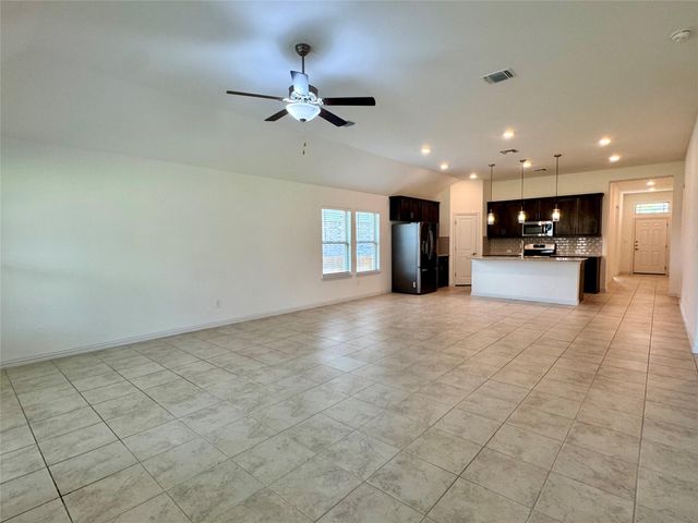 136 Fawn River RUN, Kyle, TX 78640