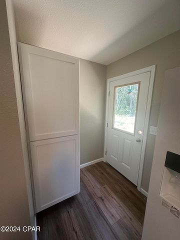 6630 Grande Oak Loop, Grand Ridge, FL 32442