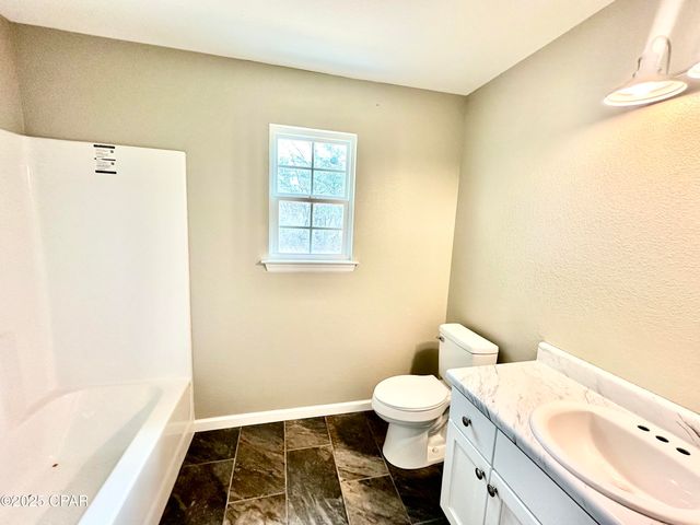 6630 Grande Oak Loop, Grand Ridge, FL 32442