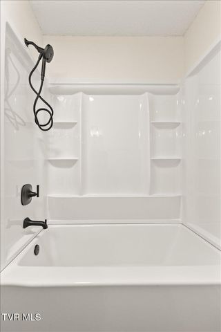 225 Lisa Lane, Piney Flats, TN 37686