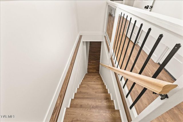 225 Lisa Lane, Piney Flats, TN 37686